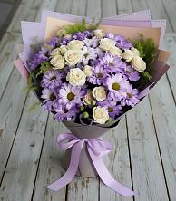 Букет цветов из:  Хризантемы и Розы в Воронеже